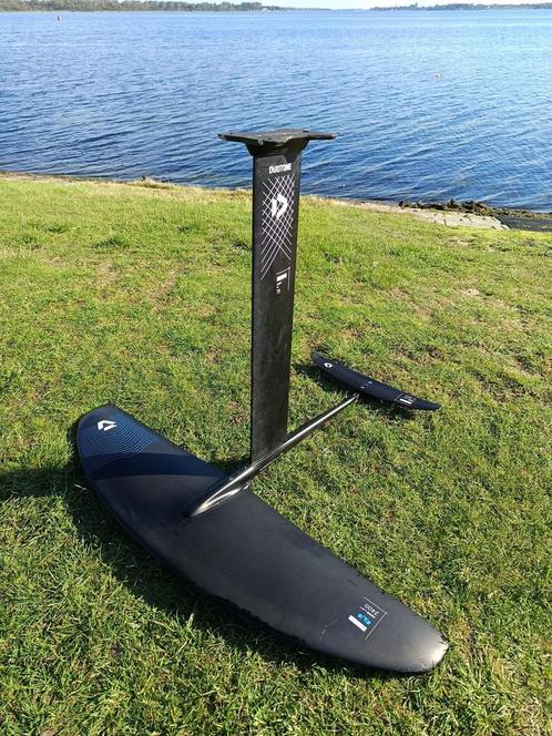 Duotone Aero Lift SLS 2400/300 + 750/760 Mast Fuselage Set, Watersport en Boten, Wingsurfen, Gebruikt