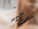 CARRIE COON Hand Signed 8x10 photo Handtekening WHITE LOTUS, Verzamelen, Nieuw