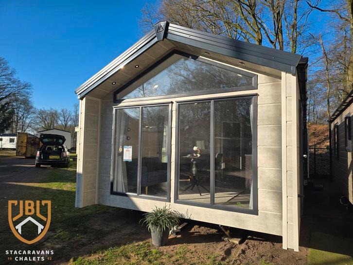 Delta Sky | Met tuindeuren, Caravanes & Camping, Caravanes résidentielles