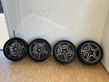 Mercedes A klasse W177 18 inch velgen met winterbanden beschikbaar voor biedingen
