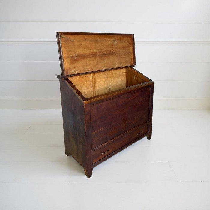 Dressoir - Kastanje, Messing, Hout, Antiek en Kunst, Antiek | Overige Antiek