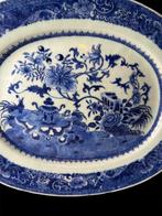 Prachtig bord van blauw-wit porselein - China - Qianlong