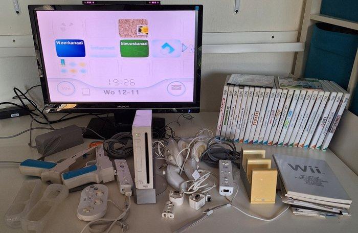 Nintendo - Wii - Videogameconsole + games, Games en Spelcomputers, Spelcomputers | Overige Accessoires