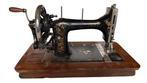 Original Victoria Naaimachine - met houten koffer -, Antiek en Kunst