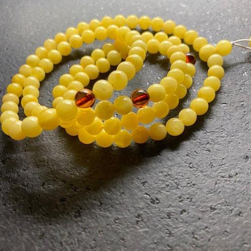 Natuurlijke Baltische amberhalsketting japa mala 108 hele, Verzamelen, Mineralen en Fossielen