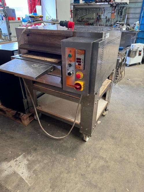 Italfornia Lopende Band Oven met Steenen Banden, Zakelijke goederen, Horeca | Keukenapparatuur, Gebruikt, Ovens, Microgolfovens en Steamers