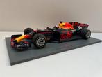 Spark 1:18 - Model raceauto -Red Bull Racing - Daniel