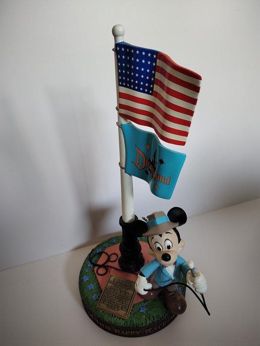 Disney - Beeld, Mickey Mouse reporter in Amerika - 34 cm -, Verzamelen, Disney