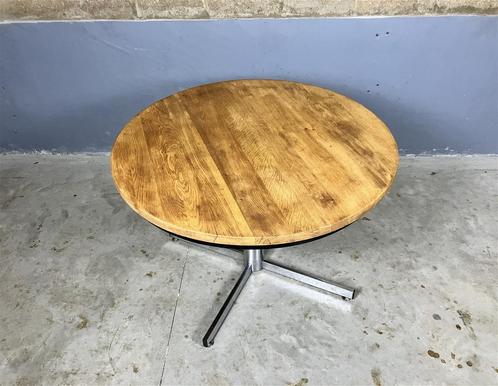 Vintage industrieel tafel  rond massief eiken chroom, Maison & Meubles, Tables | Tables à manger