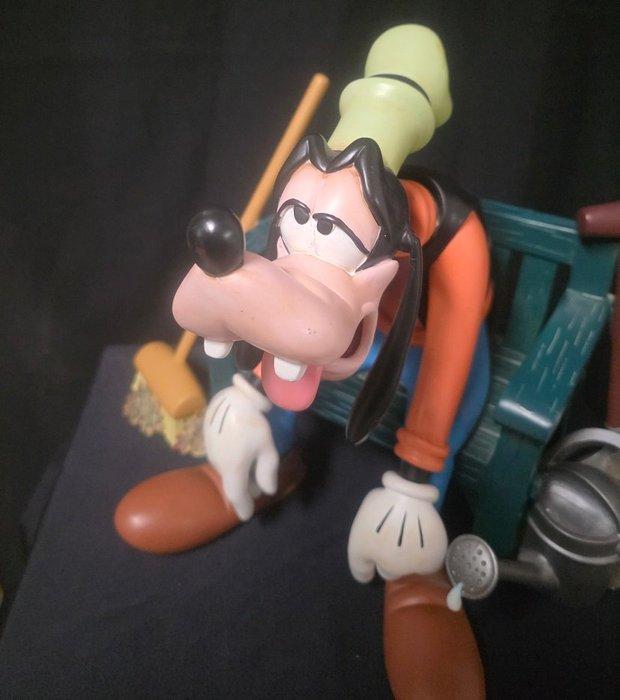 Goofy - 1 Goofy on Bench Cartoon comic Big Fig Used - Walt, Verzamelen, Disney