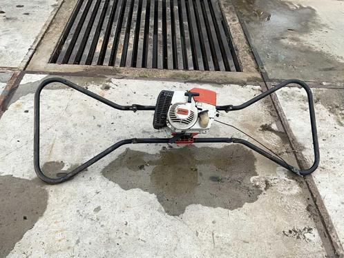 Stihl BT360 Grondboor + boren, Tuin en Terras, Hand-tuingereedschap