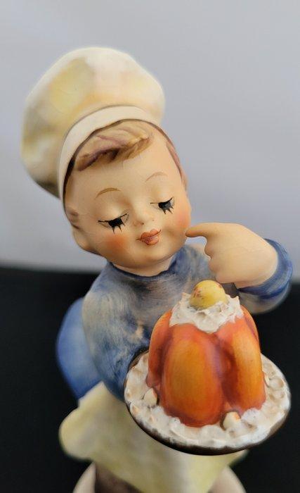 Hummel - Beeld, Hummel Goebel Banketbakker - TMK5 - 12 cm -, Antiek en Kunst, Curiosa en Brocante