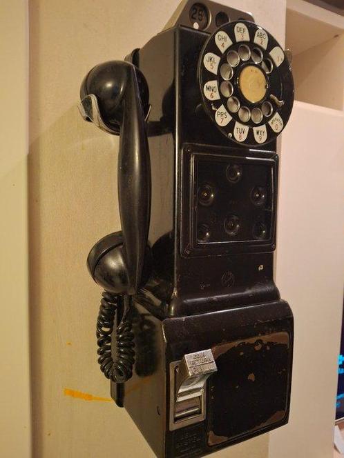 Analoge telefoon - IJzer - Inbeltelefoon met muntjes, Antiek en Kunst, Kunst | Designobjecten