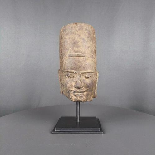 Oud-Khmer Zandsteen Een zandstenen hoofd van een mannelijke, Verzamelen, Mineralen en Fossielen