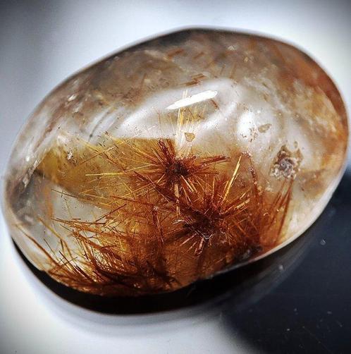 Prachtige Zeer Zeldzame Natuurlijke Goud Rutilated Bloemen, Verzamelen, Mineralen en Fossielen