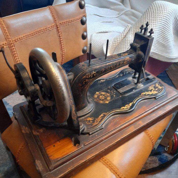 Singer Fiddlebase - Naaimachine - IJzer, Antiek en Kunst, Kunst | Designobjecten