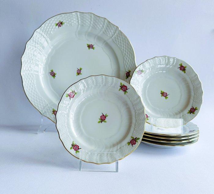 Herend - Eetservies (7) - Herend Cherry Blossom Pattern, Antiek en Kunst, Antiek | Meubels | Tafels