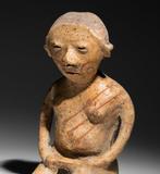 Chinesco Nayarit Mexique. Terre cuite Figure féminine