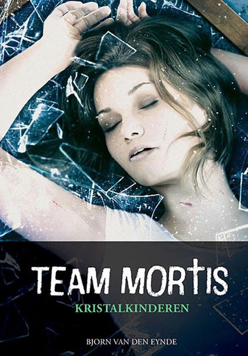 Kristalkinderen / Team Mortis / 5 9789059241367, Boeken, Kinderboeken | Jeugd | 13 jaar en ouder, Gelezen, Verzenden