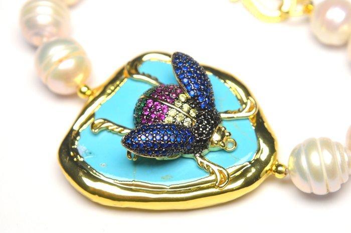 Parel - Egyptische scarabee - saffier, robijn, smaragd,, Collections, Minéraux & Fossiles