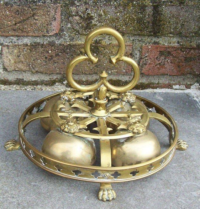 Kerkelijk altaarklokje. - Modern - Brons - Begin 20e eeuw, Antiek en Kunst, Kunst | Niet-Westerse kunst