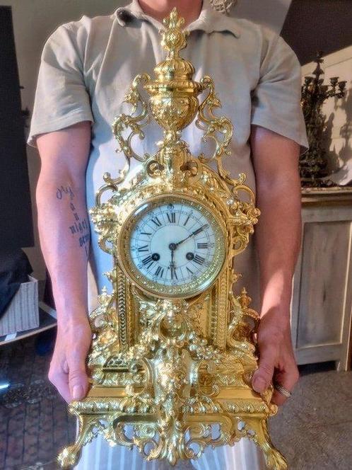 Tafelklok Lodewijk XVI-stijl - Verguld brons - 1850-1900 -, Antiek en Kunst, Antiek | Klokken