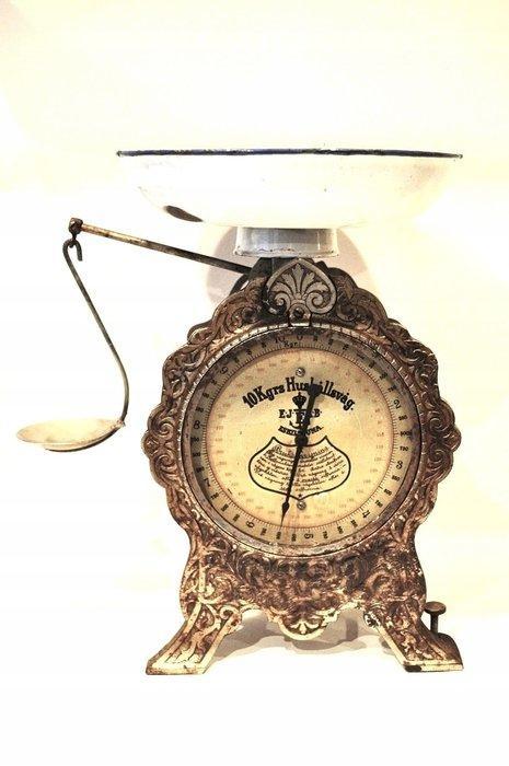 A.B, Eskilstuna - Eskilstuna - Balans of weegschaal -, Antiek en Kunst, Antiek | Keukengerei