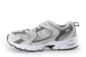 New Balance Sneakers in maat 35 Grijs | 5% extra korting beschikbaar voor biedingen