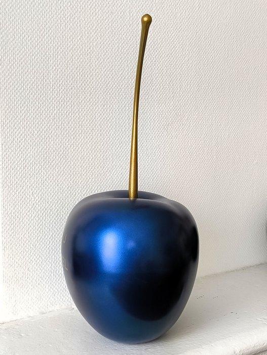 XTC Artist - Cerise Bleu de Chanel XL, Antiek en Kunst, Kunst | Designobjecten