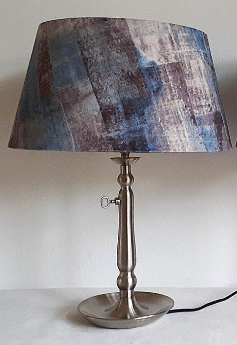 Reliving - Tafellamp - Geborsteld staal / stoffen kap, Antiek en Kunst, Curiosa en Brocante