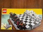 Lego - 2 in 1 - RETIRED 40174 LEGO Chess, Kinderen en Baby's, Nieuw