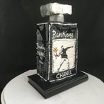 Norman Gekko - Chanel N.5 BANKSY, Antiek en Kunst