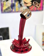 Patryk Konrad - Wine pour frozen frame sculpture - Keith