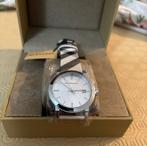 Burberry The City Nova In Mint Condition - Sans prix de, Handtassen en Accessoires, Nieuw