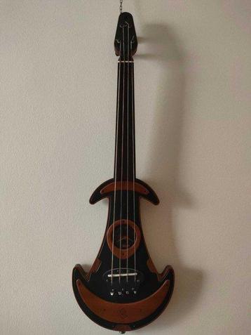 Marco Todeschini - Ufo Bass - - Ukulele - Italië - 2018 beschikbaar voor biedingen
