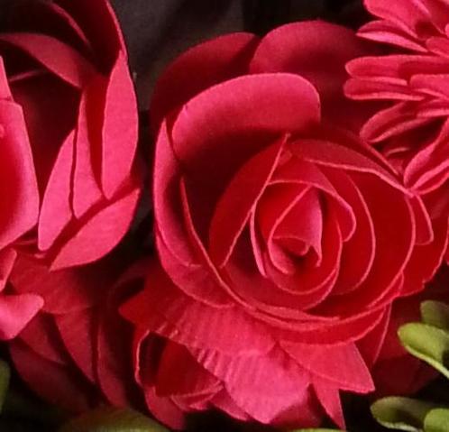 Camelia ranonkel foambloem bundel 5st rood foambloemen, Maison & Meubles, Accessoires pour la Maison | Plantes & Fleurs artificielles