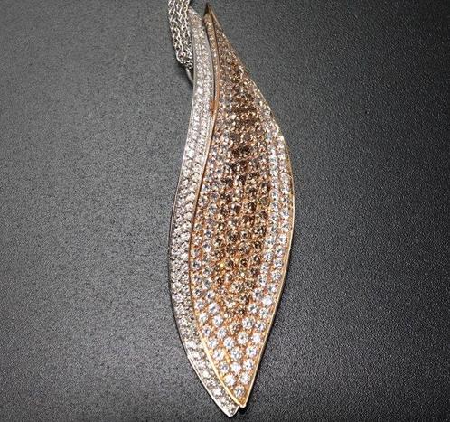 Collier - 18 carats Or blanc - 5.88ct. tw. Diamant, Handtassen en Accessoires, Kettingen