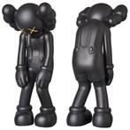 Kaws (1974) - Kaws Small Lie Black 2017, Antiek en Kunst