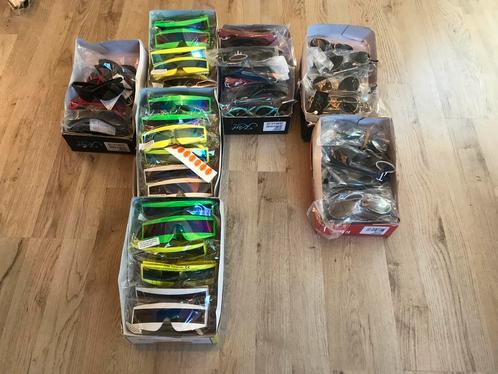 Nieuwe Kinderzonnebrillen - Partij van 294 Stuks, Zakelijke goederen, Stock en Retail | Partijen goederen, Overige categorie, Ophalen of Verzenden