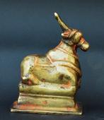 sculptuur, Taureau Nandi XVIIIème siècle - 10.5 cm - Messing