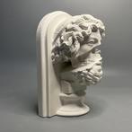Figuur - Modern art sculpture of a split, bust of Zeus with