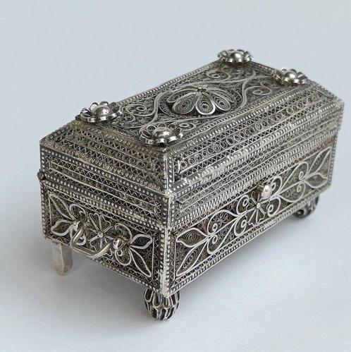 Sieradendoos - .875 (84 Zolotniki) zilver, Antiek en Kunst, Antiek | Zilver en Goud