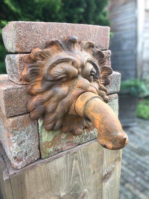 Fontein (2) - Waterspuwer - recent, Antiek en Kunst, Curiosa en Brocante