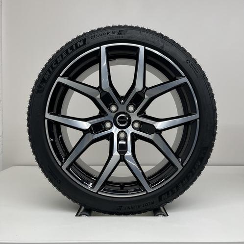 Volvo NIEUWE 19 inch polestar velgen + Winterbanden V60 /..., Autos : Pièces & Accessoires, Pneus & Jantes, Enlèvement ou Envoi