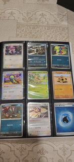 Pokémon - 54 Incomplete Album - prismatic evolutions -, Hobby en Vrije tijd, Verzamelkaartspellen | Pokémon, Nieuw