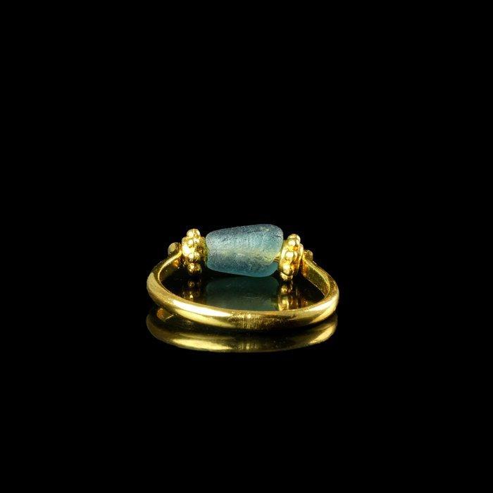 Oud-Romeins Ring met Romeinse glazen kraal (Zonder, Handtassen en Accessoires, Antieke sieraden
