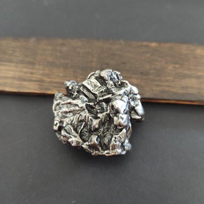 Campo del Cielo meteorite Exemplaar - Hoogte: 2 cm -, Collections, Minéraux & Fossiles