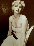 Ed Pfizenmaier & Cecil Beaton - Marilyn being photographed