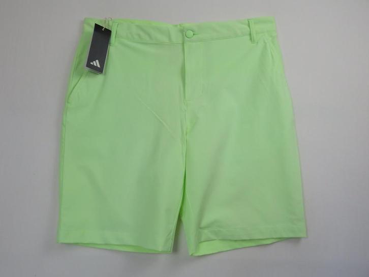 Adidas groene sportshort XL - licht ademend nieuw top, Kleding | Heren, Overige Herenkleding, Nieuw, Verzenden