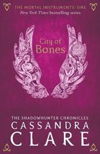 The Mortal Instruments 1: City of Bones / The Mortal, Boeken, Verzenden, Zo goed als nieuw, Cassandra Clare